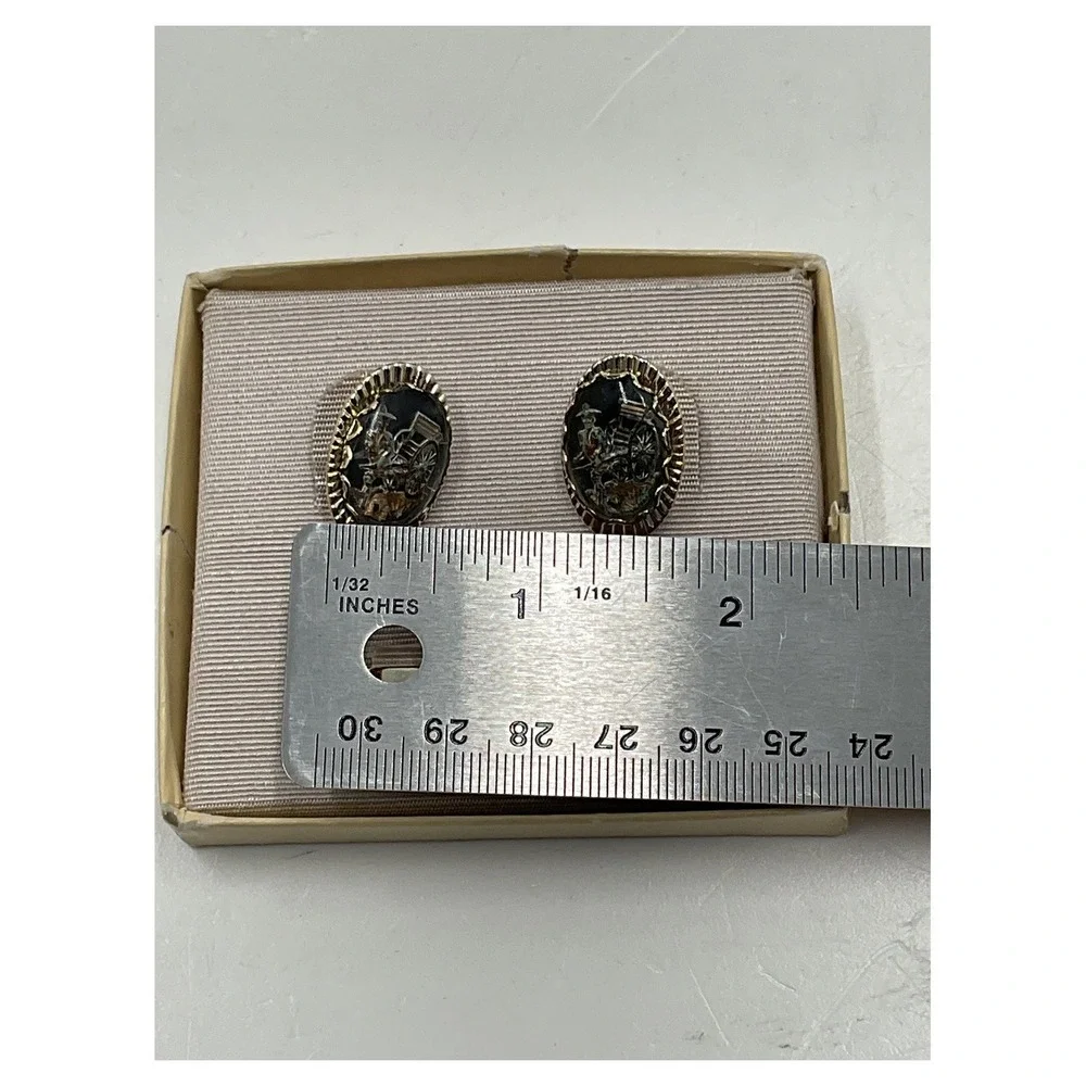 Vintage Gold Tone Rickshaw Carriage Cufflinks and Tie Clip Set with Box